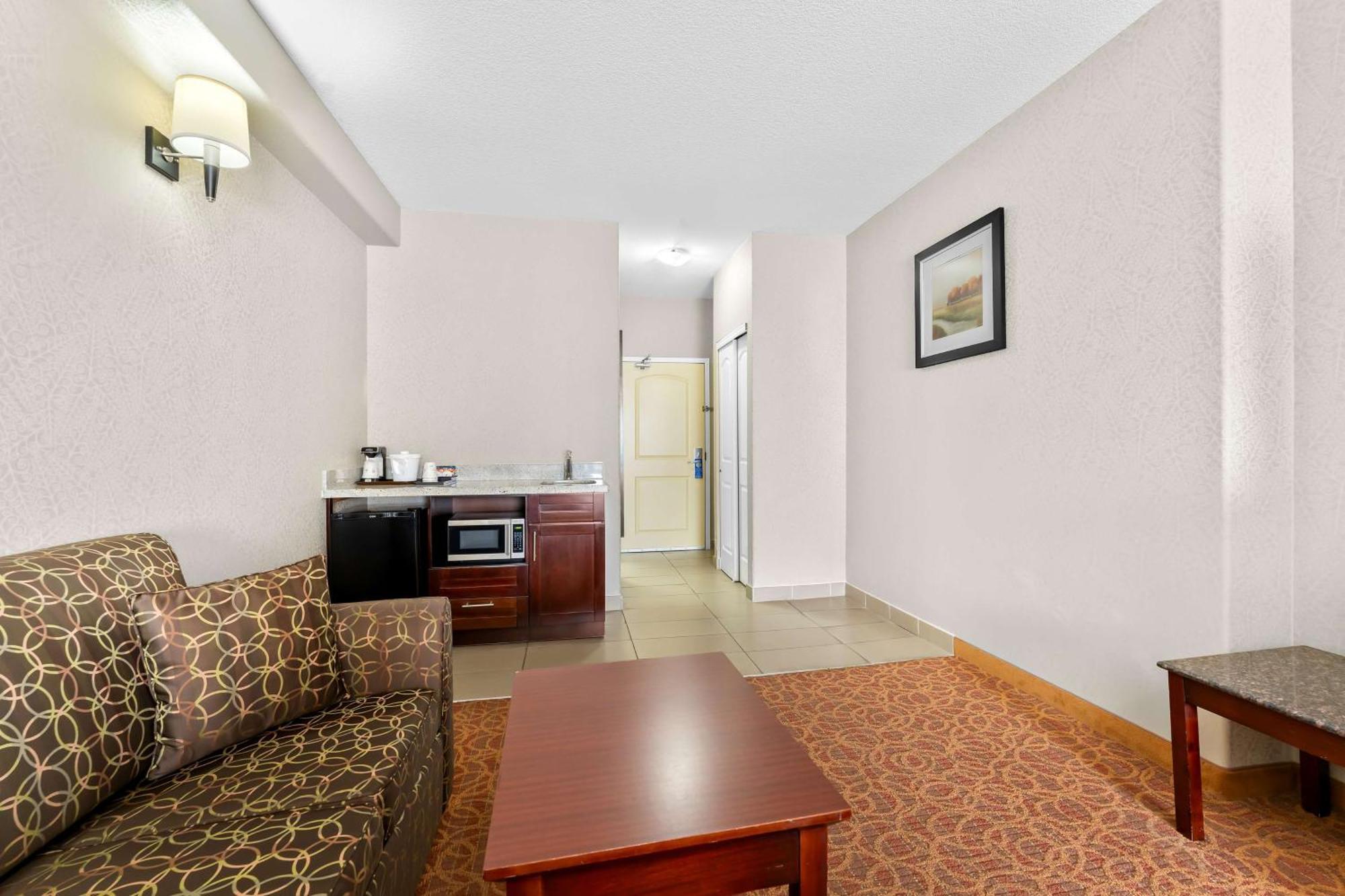 Best Western Williams Lake Exterior photo